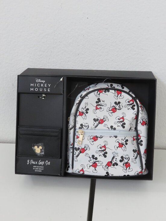 Disney Christmas 2025 Lil Rin Rin Plush Badge Red New